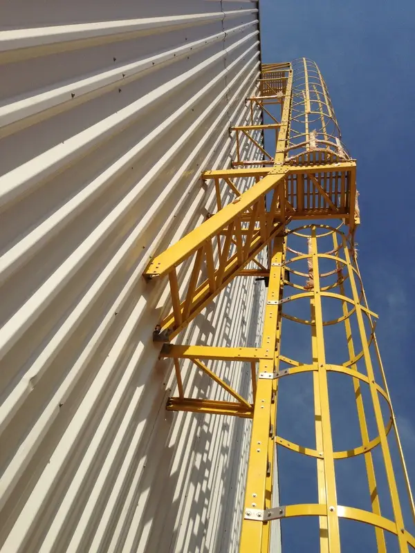 Imagem ilustrativa de Escada marinheiro industrial